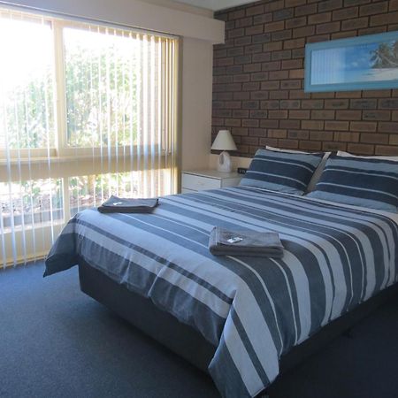 메림불라 Chapman Court 아파트 호텔 외부 사진
