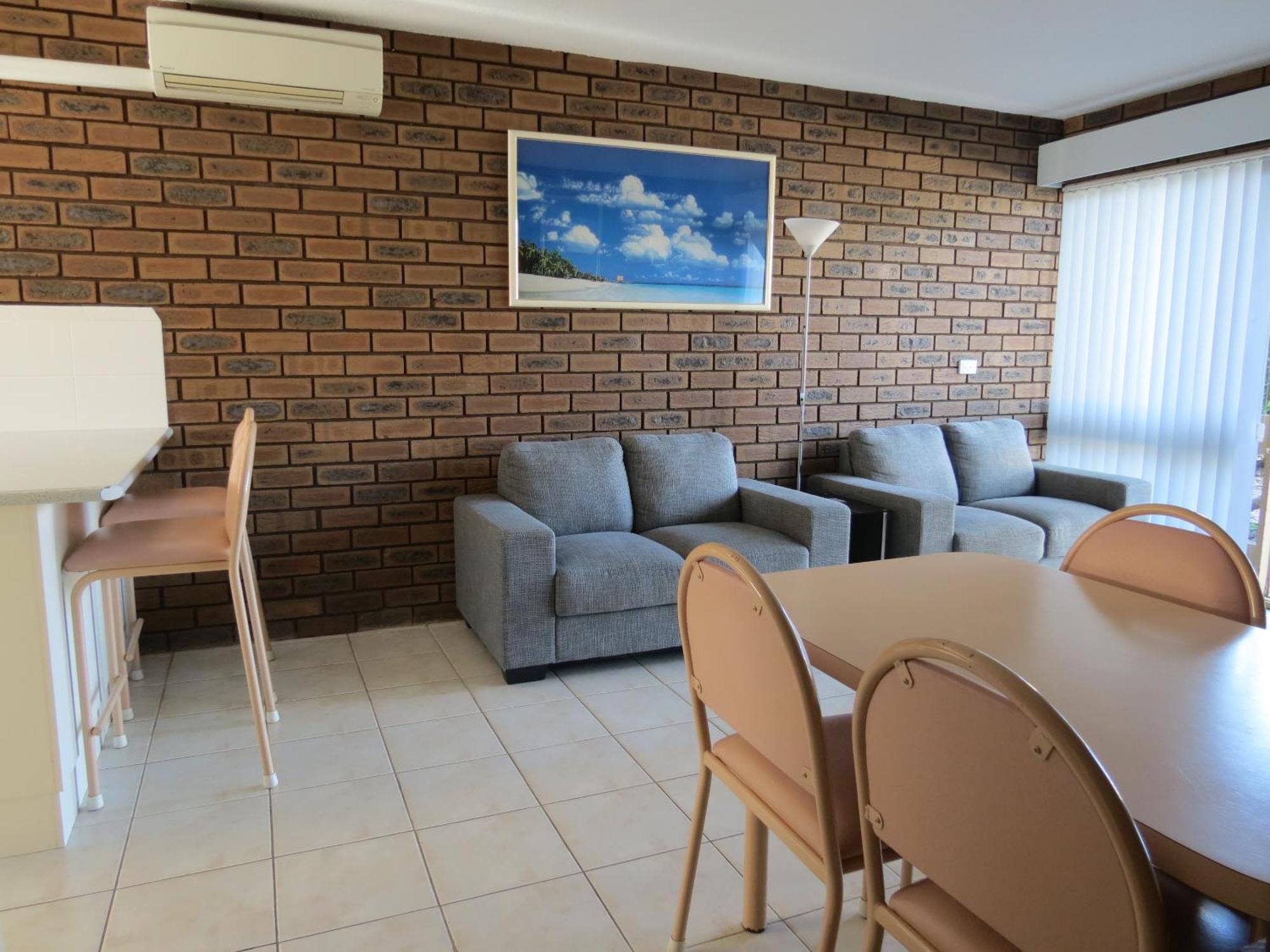 메림불라 Chapman Court 아파트 호텔 외부 사진